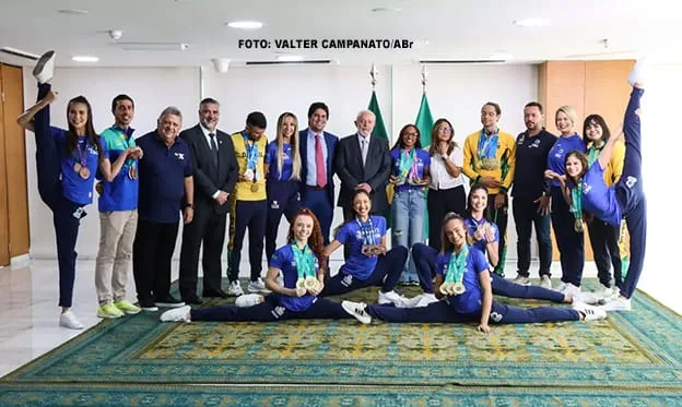 bolsa_ValterCampanato_ABr