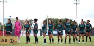 Fundesporte injeta R$ 267 mil no Estadual Feminino de futebol Jogadoras de futebol em campo durante partida do Campeonato Estadual Feminino