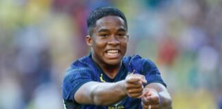 Roma avalia proposta para contratar Endrick, diz imprensa Atacante brasileiro Endrick em campo com uniforme do Real Madrid