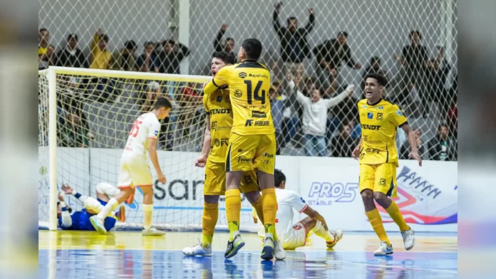 Novo-Projeto-36 Juventude AG estreia na Taça Brasil de Futsal com goleada de 6 a 0 e hat-trick de Acre