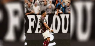Corinthians perde para o Fluminense e chega ao 7º jogo sem vencer