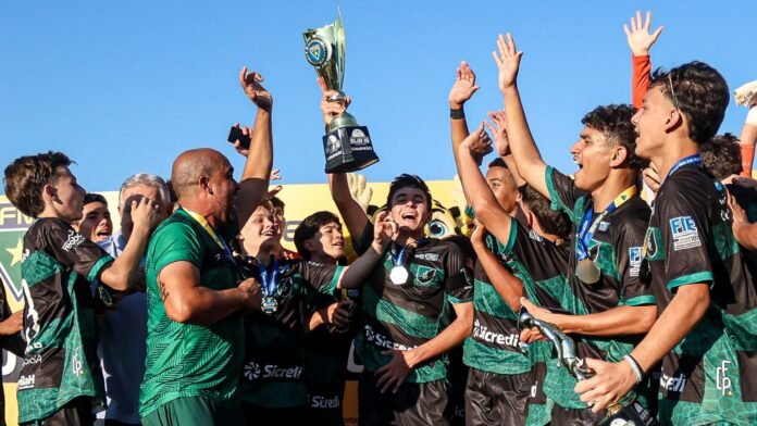Virada nos minutos finais dá ao FC Pantanal o título Sub-15; Náutico é campeão do Sub-11 em MS