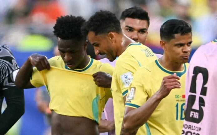 Brasil sofre, mas empata com a Austrália no último minuto na estreia do ciclo rumo à Copa de 2030