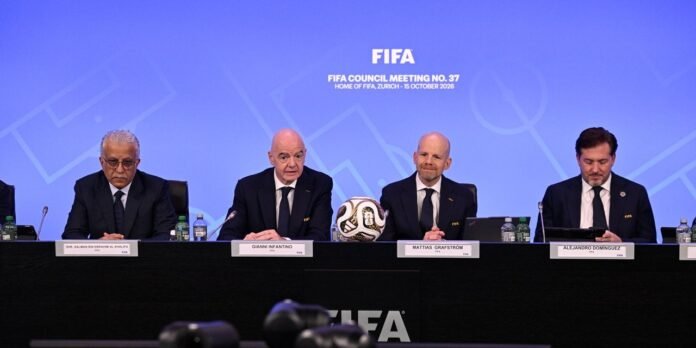 infantino-nao-convence-inglaterra-e-alemanha-sobre-futuro-da