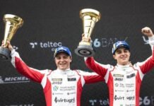 Felipe Massa e o filho, Pipo, vencem corrida juntos pela primeira vez Felipe Massa e o filho, Pipo, vencem corrida juntos pela primeira vez