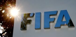 Ex-zagueiro do Tottenham Ramon Vega anuncia candidatura contra Infantino na eleição da Fifa Ex-zagueiro do Tottenham Ramon Vega anuncia candidatura contra Infantino na eleição da Fifa